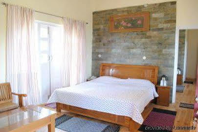 Clarks Inn Binszar Kültér fotó